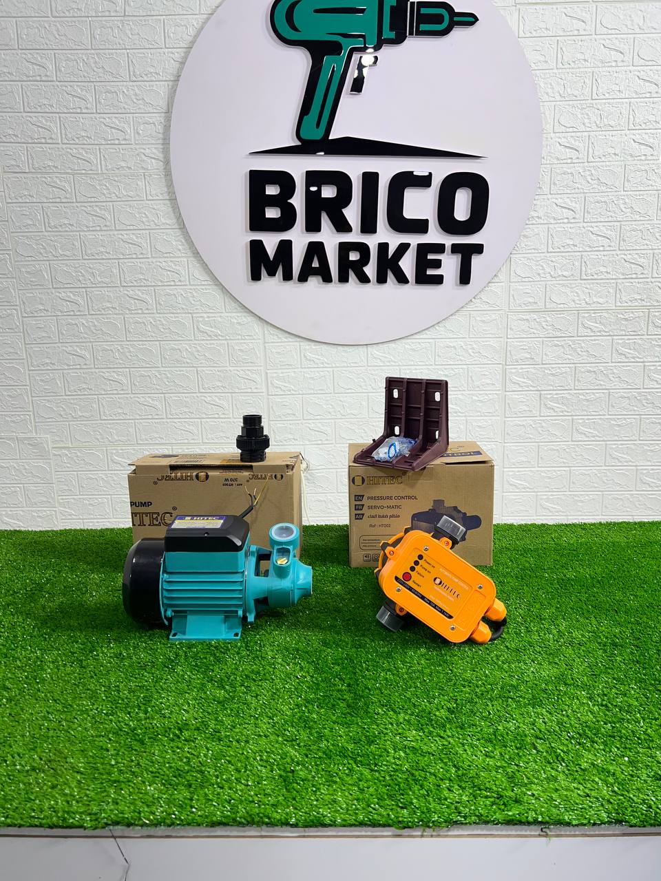 POMPE ET SERVOU HITEC