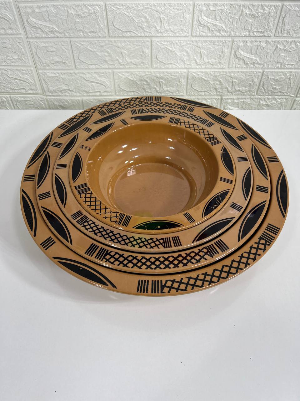 القصعة التقليدة العجيبة