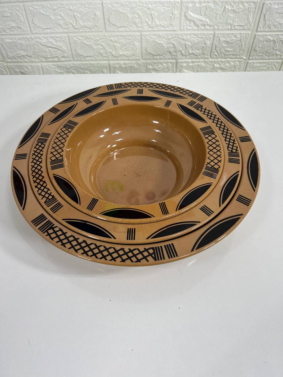 القصعة التقليدة العجيبة