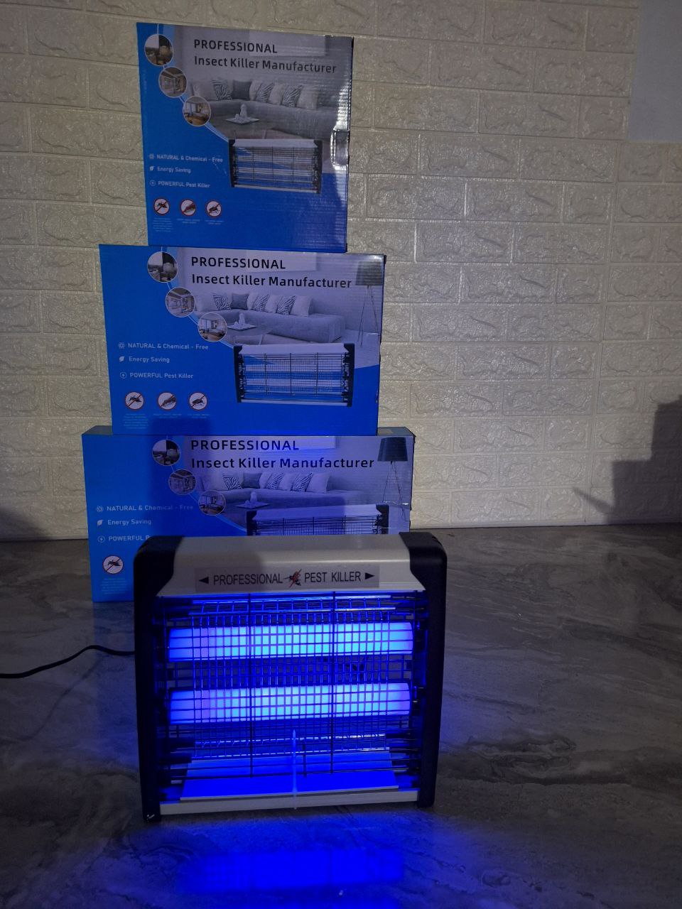 قاتلة الحشرات الكهربائية 🪰