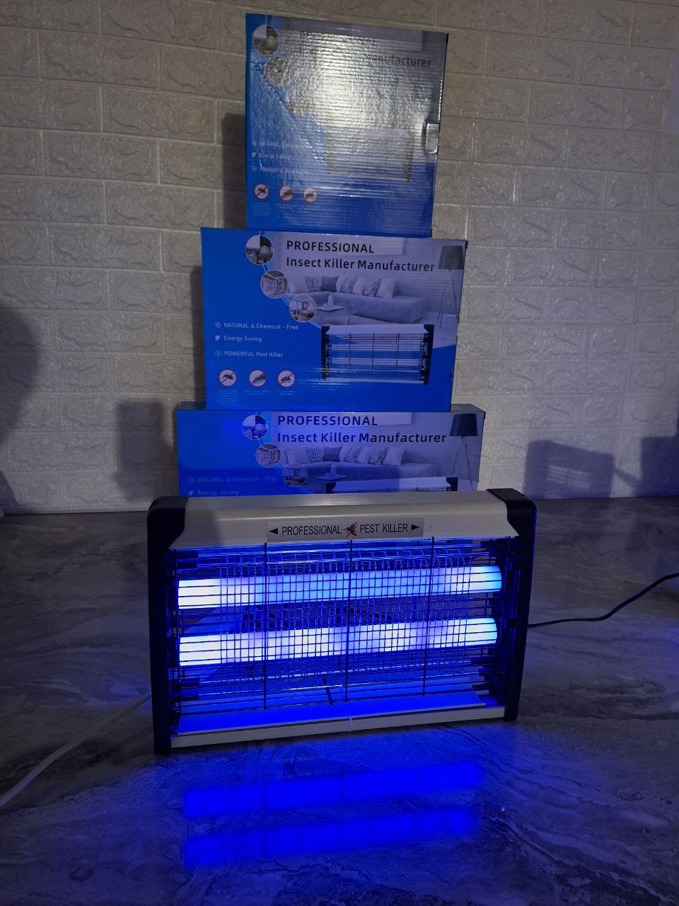 قاتلة الحشرات الكهربائية 🪰