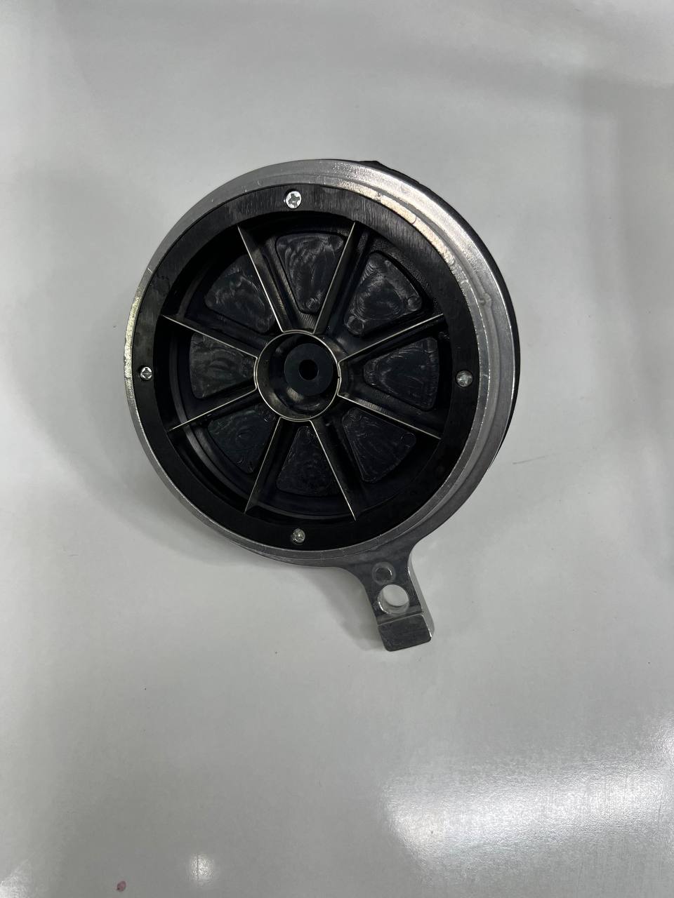 عصارة الفواكه العصرية